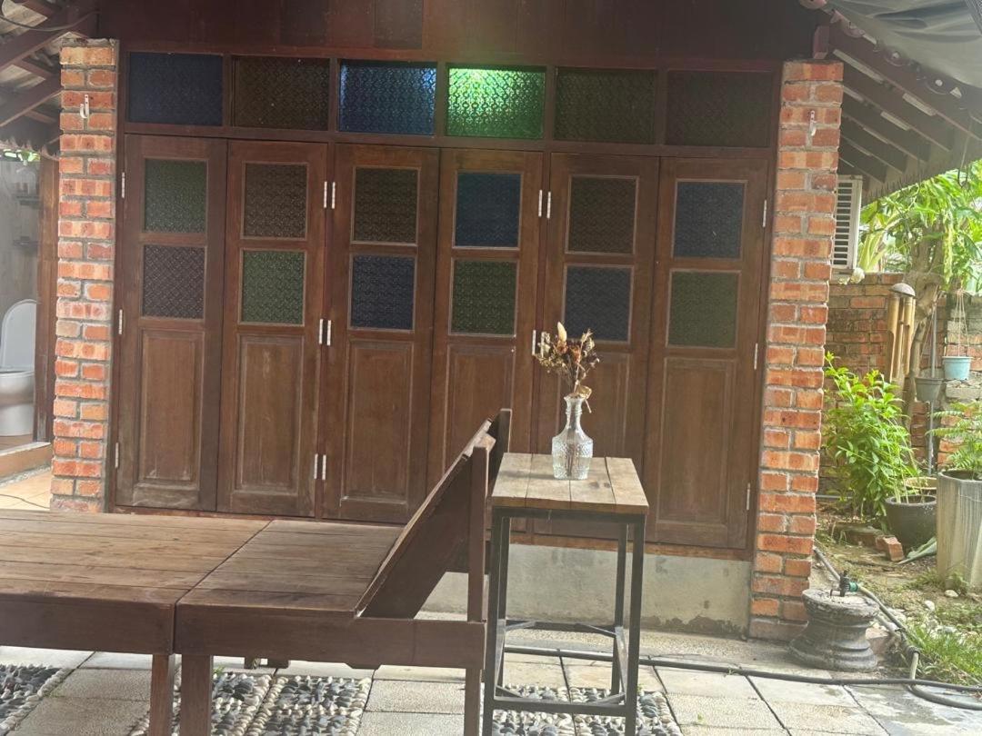 Lelangit Inn Port Dickson Exterior photo